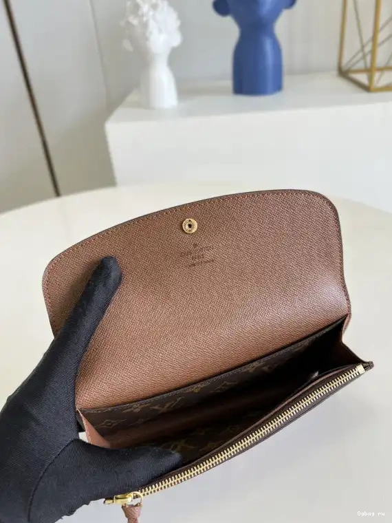 VUITTON EMILIE wallet LOUIS 0503